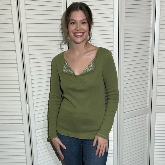 Women’s Top - Olive Green V-Neck with Sequins by For Joseph Fortune - Size M - Picture 2 of 16